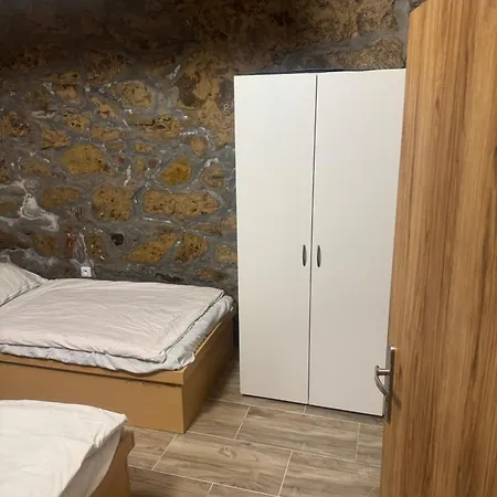 Suterenni Na Hejtmance U Letiste V Mlade Boleslavi * Mladá Boleslav
