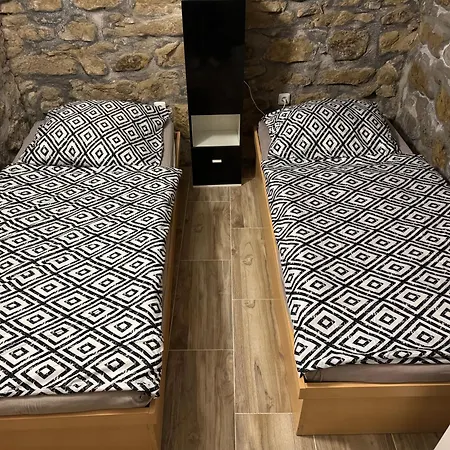 Kwatera prywatna Suterenni Na Hejtmance U Letiste V Mlade Boleslavi Mladá Boleslav